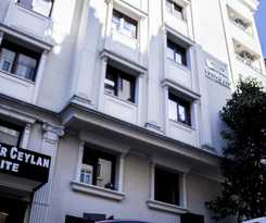 Cihangir Ceylan Suite