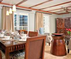 Hotel Club Wyndham At Waikiki Beach Walk