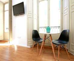 Life Apartments Calderón