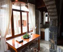  The Traditional Villas Of Crete