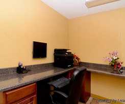 Hotel Rodeway Inn and Suites South Of Fiesta Park