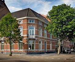 Townhouse Design Hotel