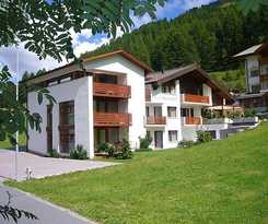 Hotel Chasa Miramont