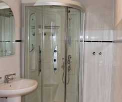 Hostal Ritzi