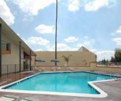 6 Bakersfield