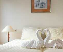Hotel 2000