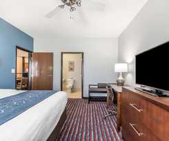 Hotel Comfort Suites St Charles - St Louis
