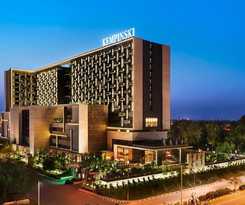 Hotel The Leela Ambience Convention Delhi