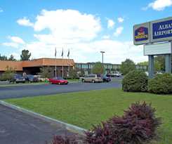 Hotel Albany Airport Inn