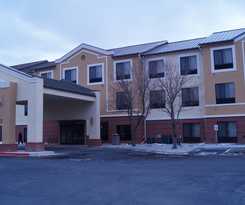 Hotel Ramada By Wyndham Denver International Airport