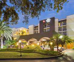 Best Western Plus Deerfield Beach Hotel y Suites
