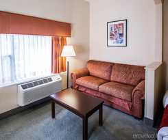Comfort Suites Airport