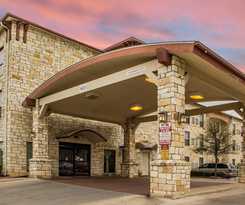 Hotel Comfort Suites Near Seaworld