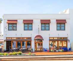 Hotel Riviera Beach House