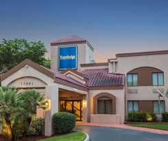 Travelodge by Wyndham Fort Myers Airport