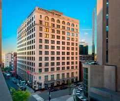 Courtyard By Marriott Nashville Downtown