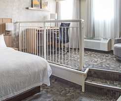 Courtyard By Marriott Columbus Downtown