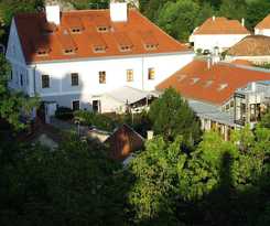 Gizella Hotel And Restaurant