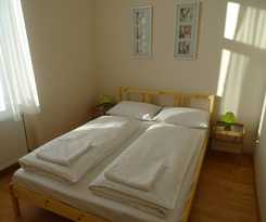 Hotel Alab&aacute;rdos Panzi&oacute; &eacute;s Apartmanh&aacute;z