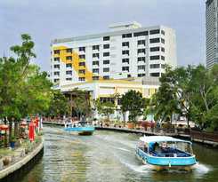 Hotel Tf Riverside