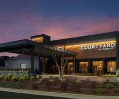 Courtyard By Marriott Nashville Airport