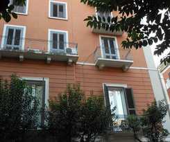 Gatto Bianco Casa Dei Venti