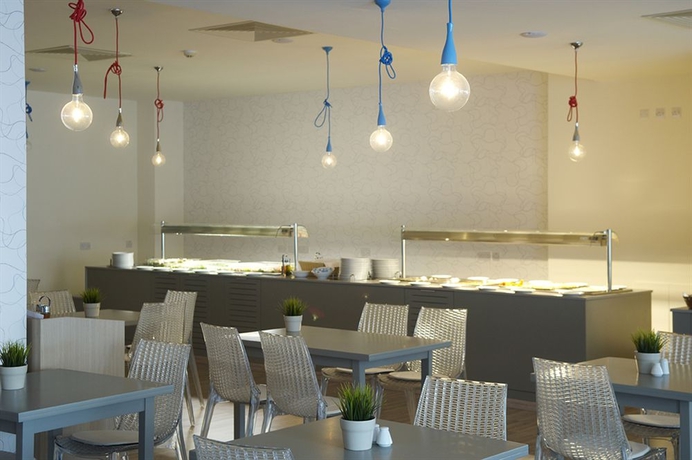 Melpo Antia Luxury Apartments & Suites