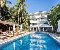 Hotel Safira River Front Resort