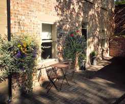 Hotel Eslington Villa