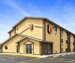 Super 8 By Wyndham Cedar Rapids