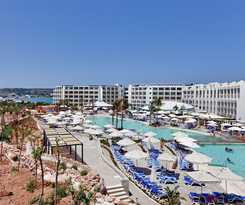 Db Seabank Resort and Spa