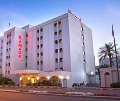 Hotel Ramada By Wyndham Bahrain