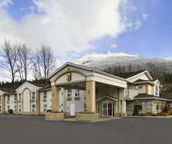 Hotel Super 8 By Wyndham Revelstoke Bc