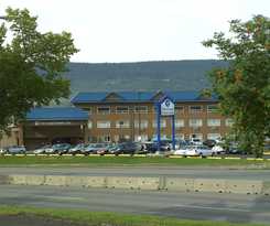 Hotel Coast Fraser Inn