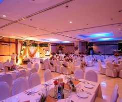 Hotel Golden Prince and Suites