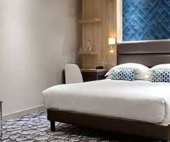 Serotel Suites Opera