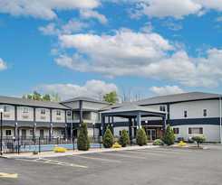 Hotel Days Inn and Suites By Wyndham Niagara Falls/buffalo