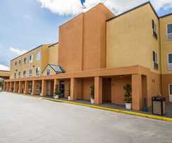 Hotel Comfort Inn and Suites