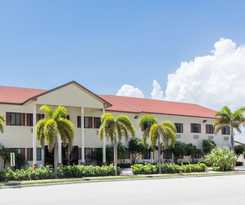 Super 8 By Wyndham Pompano Beach