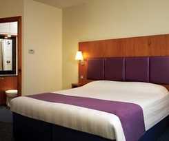 Premier Inn Watford Central
