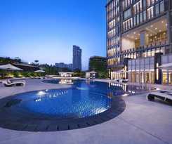 The Grove Suites By Grand Aston