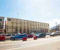 Hotel Microtel By Wyndham Acropolis