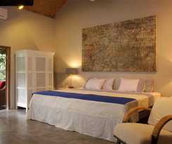 Hotel D Omah 