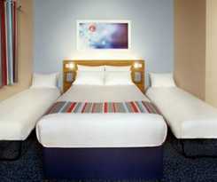 Travelodge Crawley Hotel