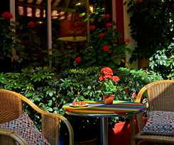 Hotel Mir&ograve;