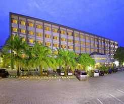 Hotel Pangeran Beach