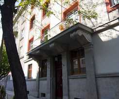 La Gioia Modern Designed Studios
