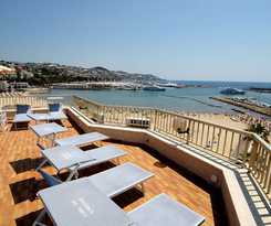 Residence Dei Due Porti