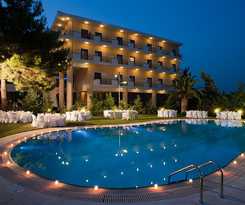 Hotel Parnis Palace Suites