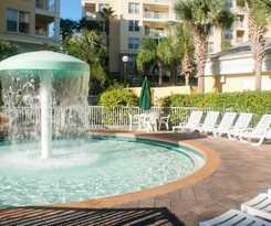 Hotel Vacation Village At Parkway